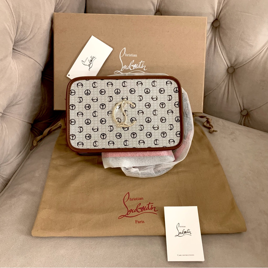 Christian Louboutin Radioloubi Peace Toile Camera Crossbody Shoulder Bag Tan Nwt